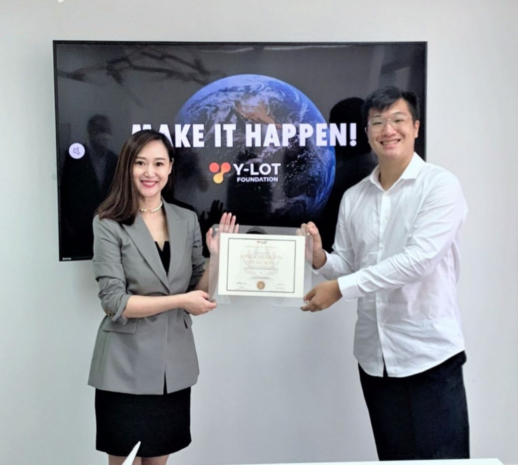Dream Team SciTech Internship Program - Y-LOT Foundation