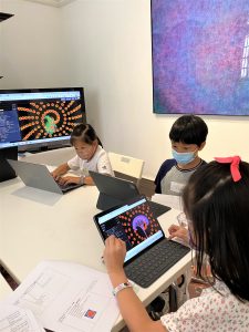 Y-LOT SciTech系列「思緒宇宙：未來繪畫」數碼編程畫作親子工作坊